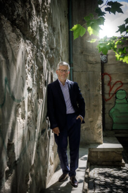 GORDON WELTERS Business