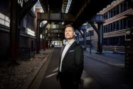 GORDON WELTERS Business