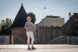 GORDON WELTERS Business